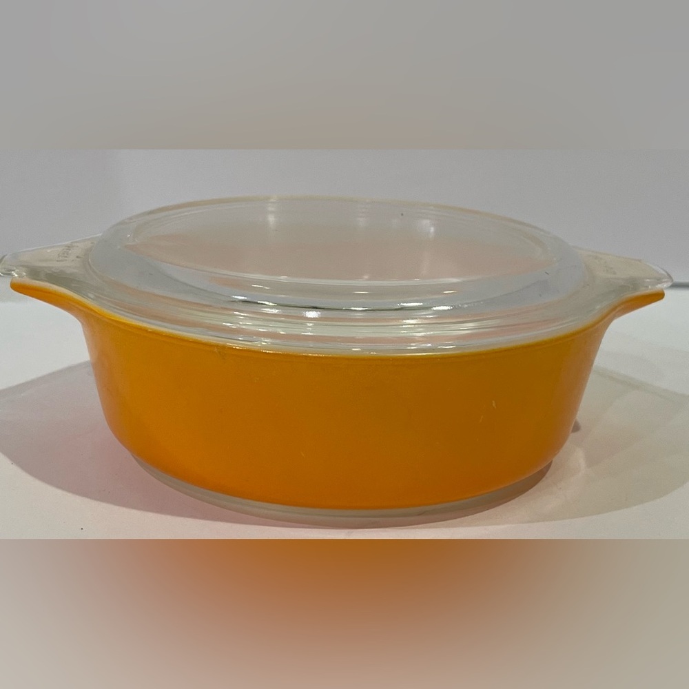Vintage Pyrex Orange Old Orchard Casserole Dish with Clear Lid 471